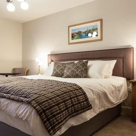 Parkers House Bed & Breakfast Ньютаун Экстерьер фото