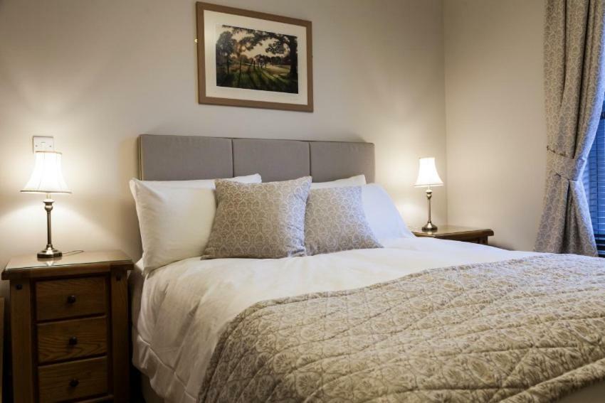 Parkers House Bed & Breakfast Ньютаун Экстерьер фото